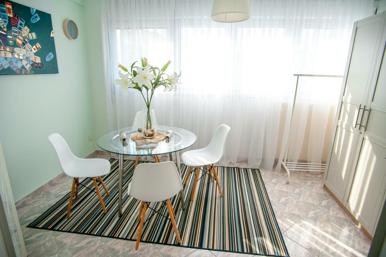 Aegean Family Apartment Peraía Buitenkant foto